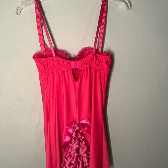 Victoria’s Secret Sexy Little Things Slip NWOT - Picture 3 of 4